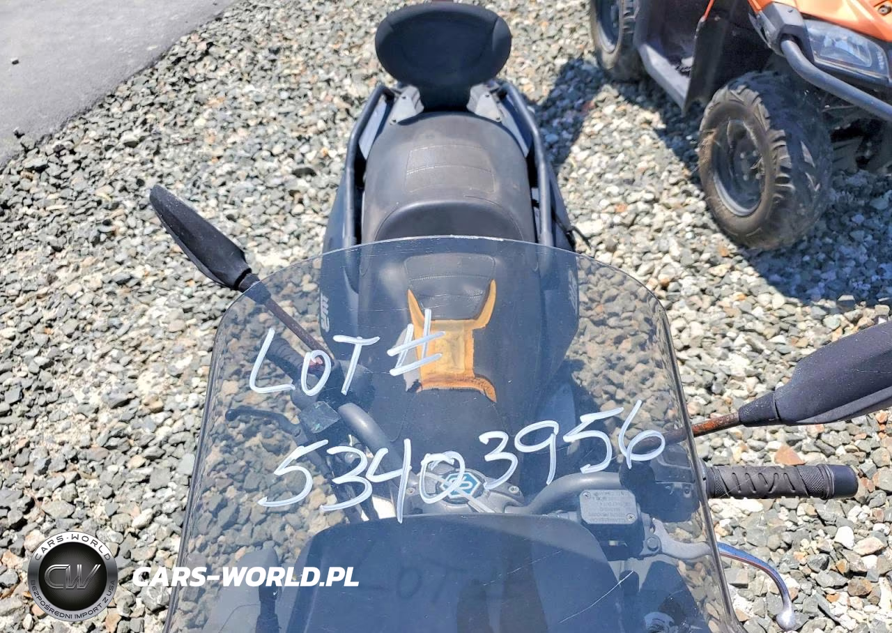 2008 Piaggio Mp3 500 VIN:ZAPM610X985000370 - 5