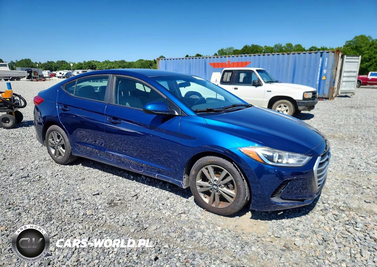 2018 Hyundai Elantra Sel VIN:5NPD84LF4JH398495 - 4