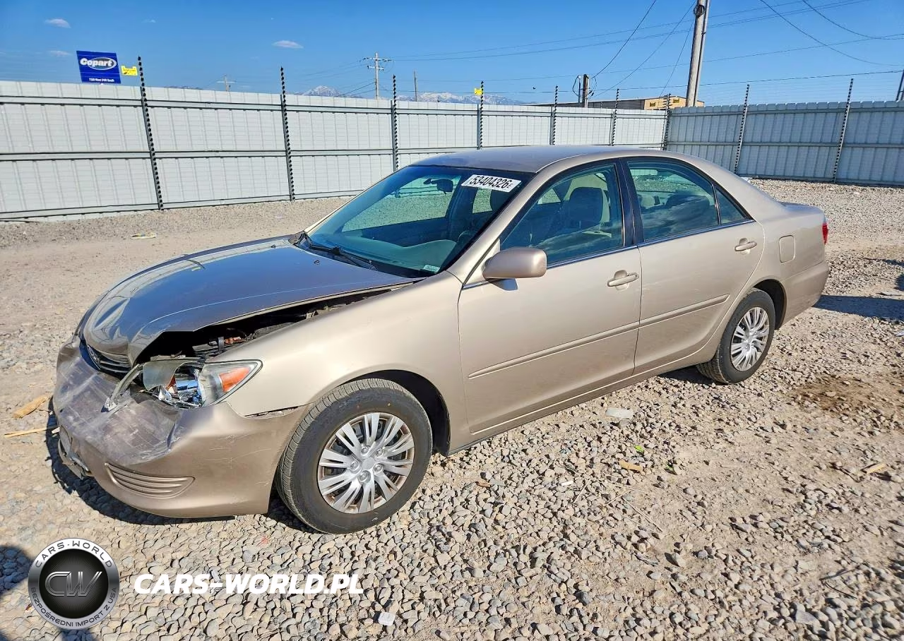 2005 Toyota Camry Le