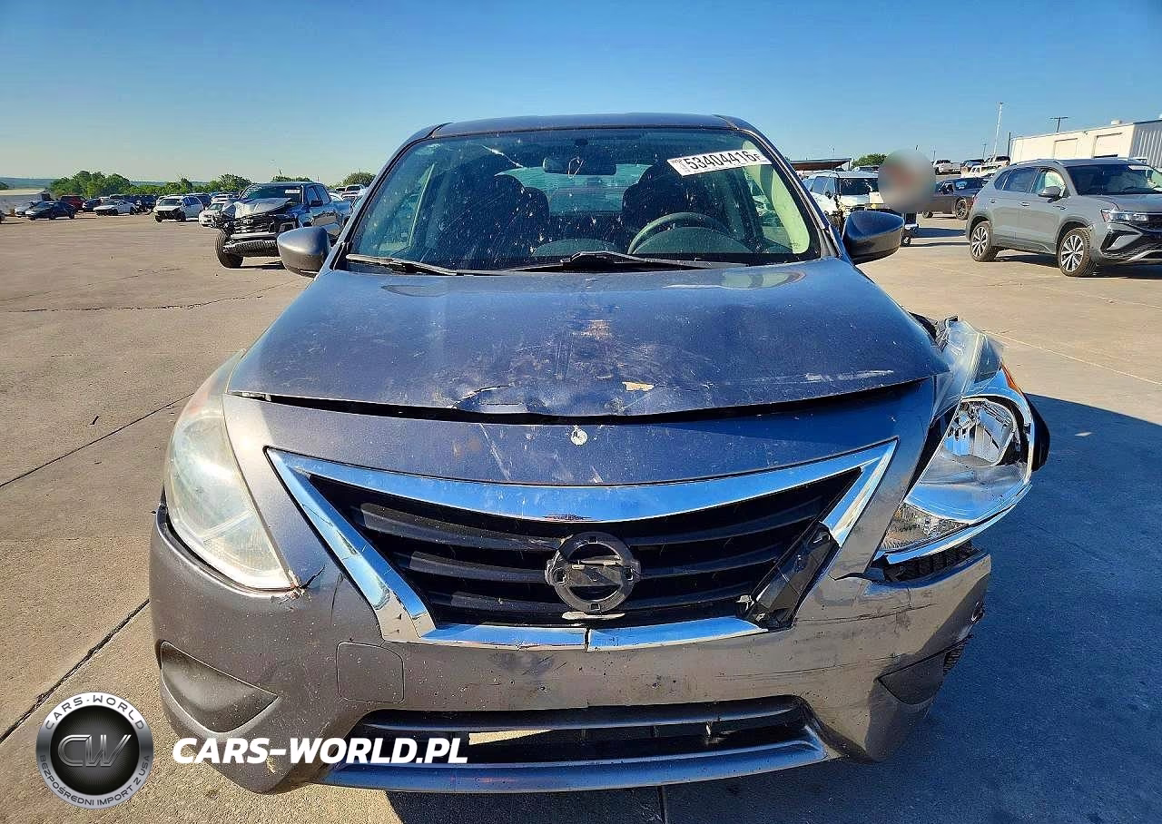 2018 Nissan Versa S Plus VIN:3N1CN7AP4JL805428 - 5