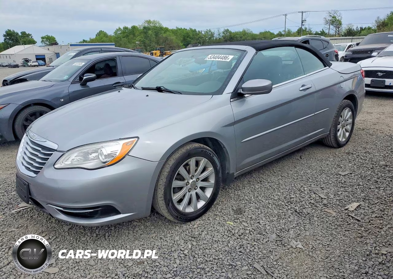 2014 Chrysler 200 Touring