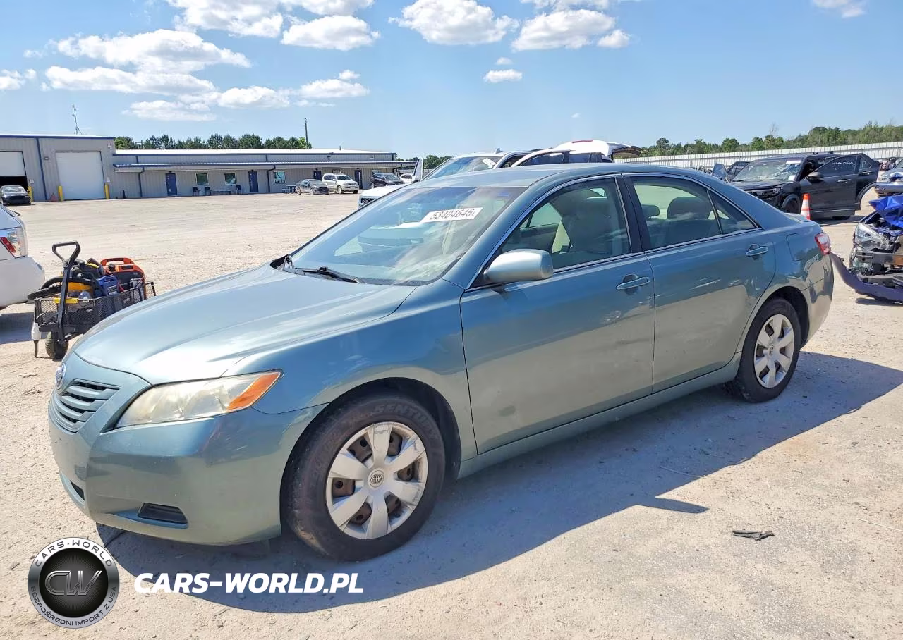 2007 Toyota Camry Le – zdjęcie 1 z 12
