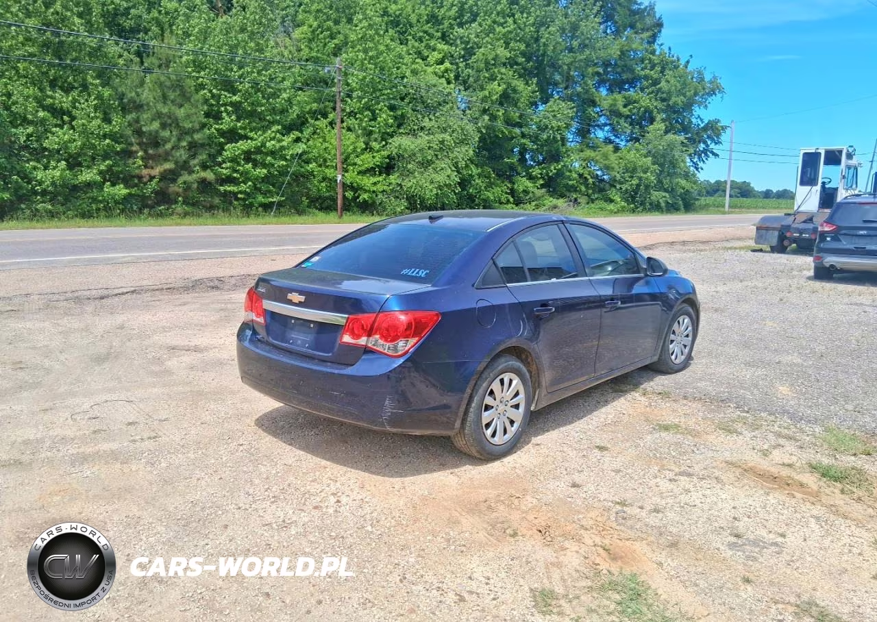 2011 Chevrolet Cruze Ls VIN:1G1PC5SH2B7185628 - 4