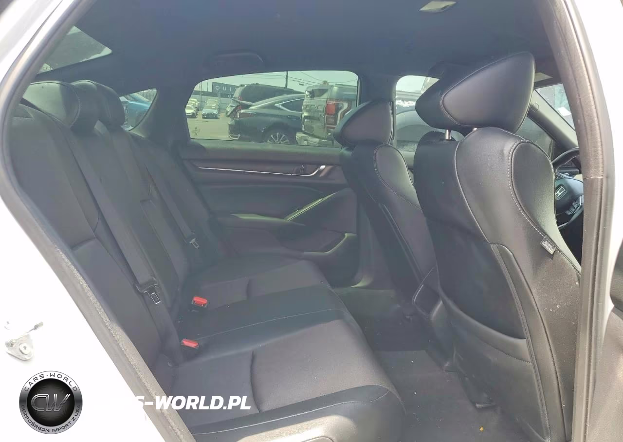 2022 Honda Accord Hybrid Sport VIN:1HGCV3F28NA043142 - 10
