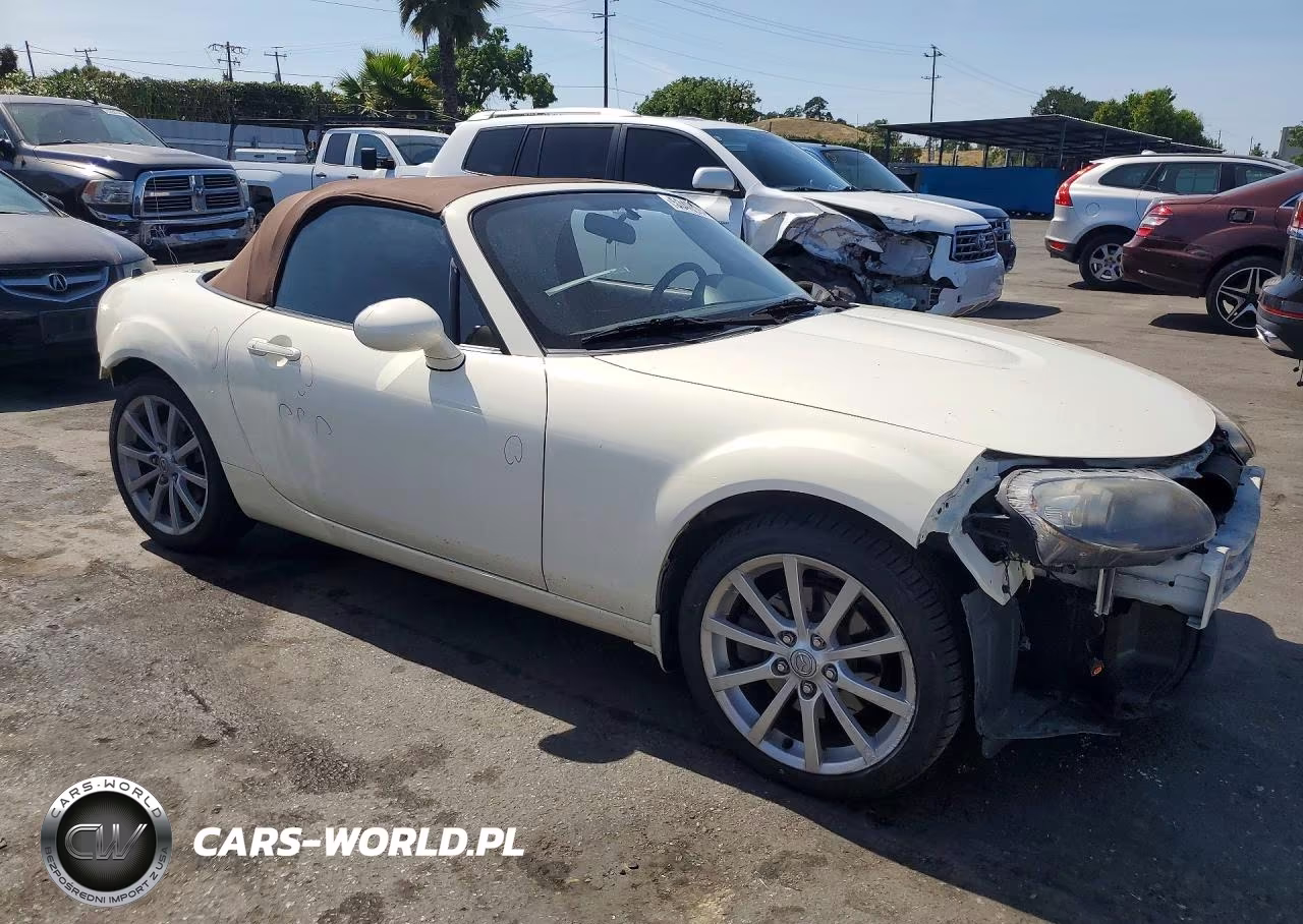 2006 Mazda Mx-5 Miata VIN:JM1NC25F360111737 - 4