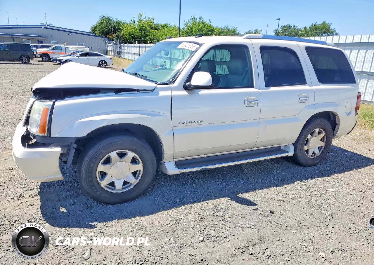 2004 Cadillac Escalade Luxury