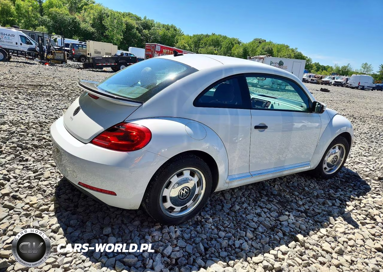 2015 Volkswagen Beetle 1.8T VIN:3VWF17AT1FM601154 - 3