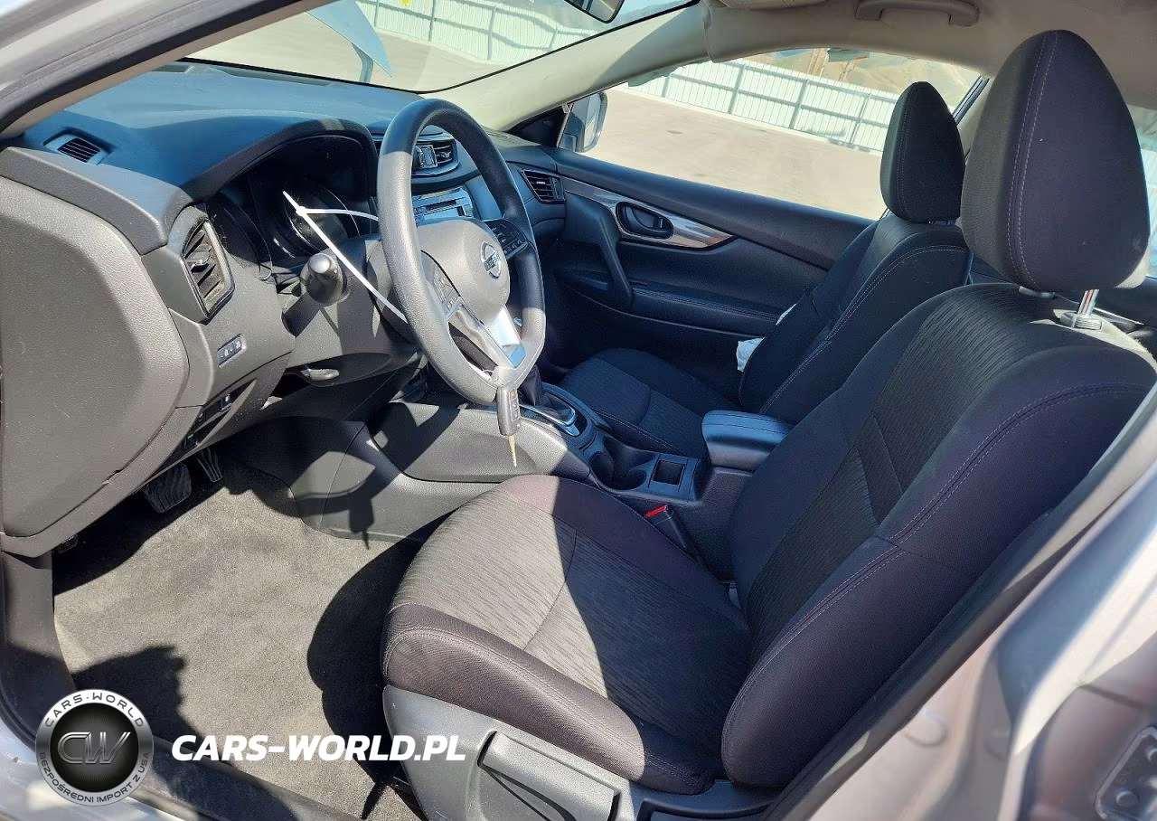 2019 Nissan Rogue S VIN:JN8AT2MV4KW388187 - 7