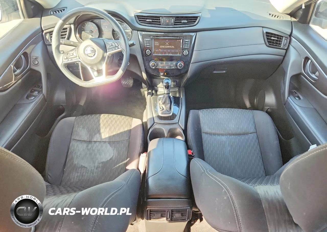2019 Nissan Rogue S VIN:JN8AT2MV4KW388187 - 8