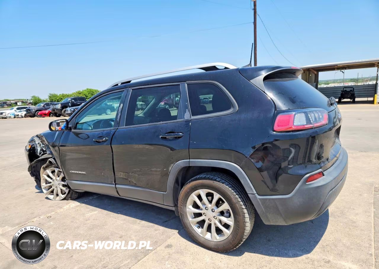 2020 Jeep Cherokee Latitude VIN:1C4PJLCB5LD596097 - 2