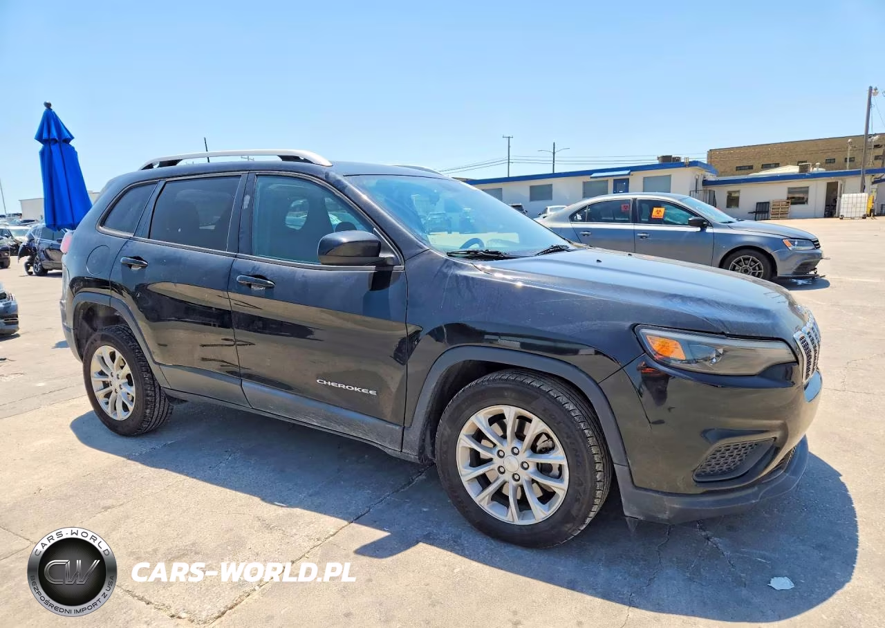 2020 Jeep Cherokee Latitude VIN:1C4PJLCB5LD596097 - 4