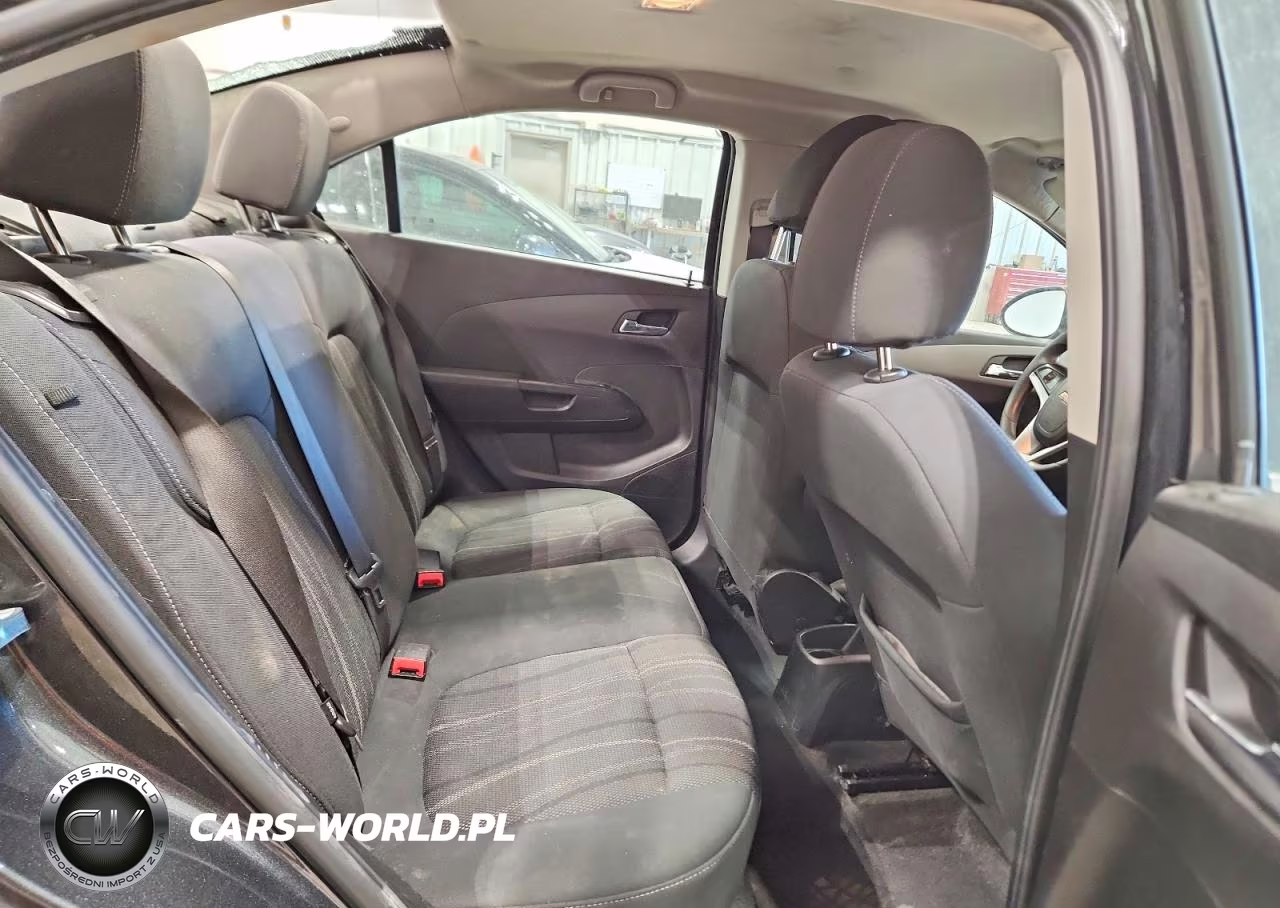 2019 Chevrolet Sonic 4D Lt VIN:1G1JD5SB5K4119977 - 10