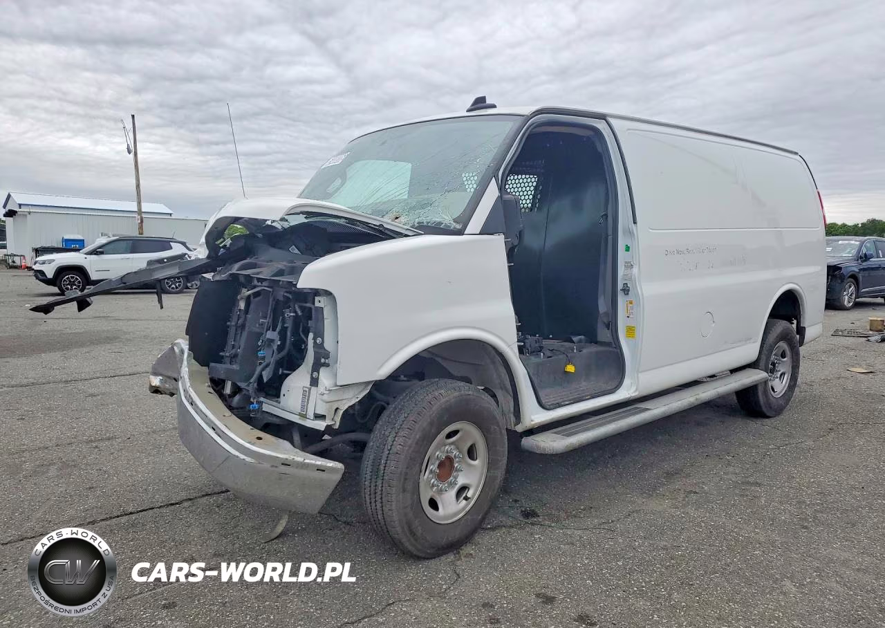 2024 GMC Savana G2500