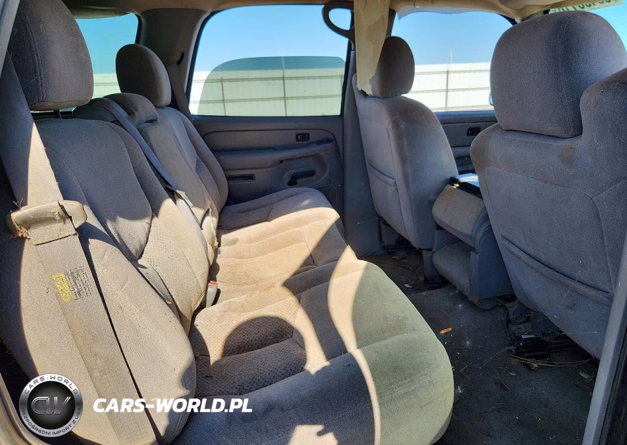2004 Chevrolet Tahoe K1500 VIN:1GNEK13V14J304880 - 11