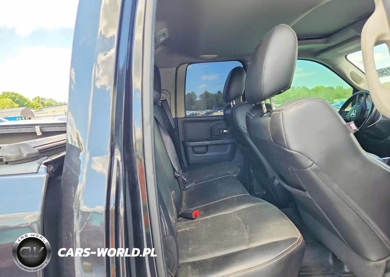 2017 Ram 1500 Sport VIN:1C6RR7HT2HS508319 - 10