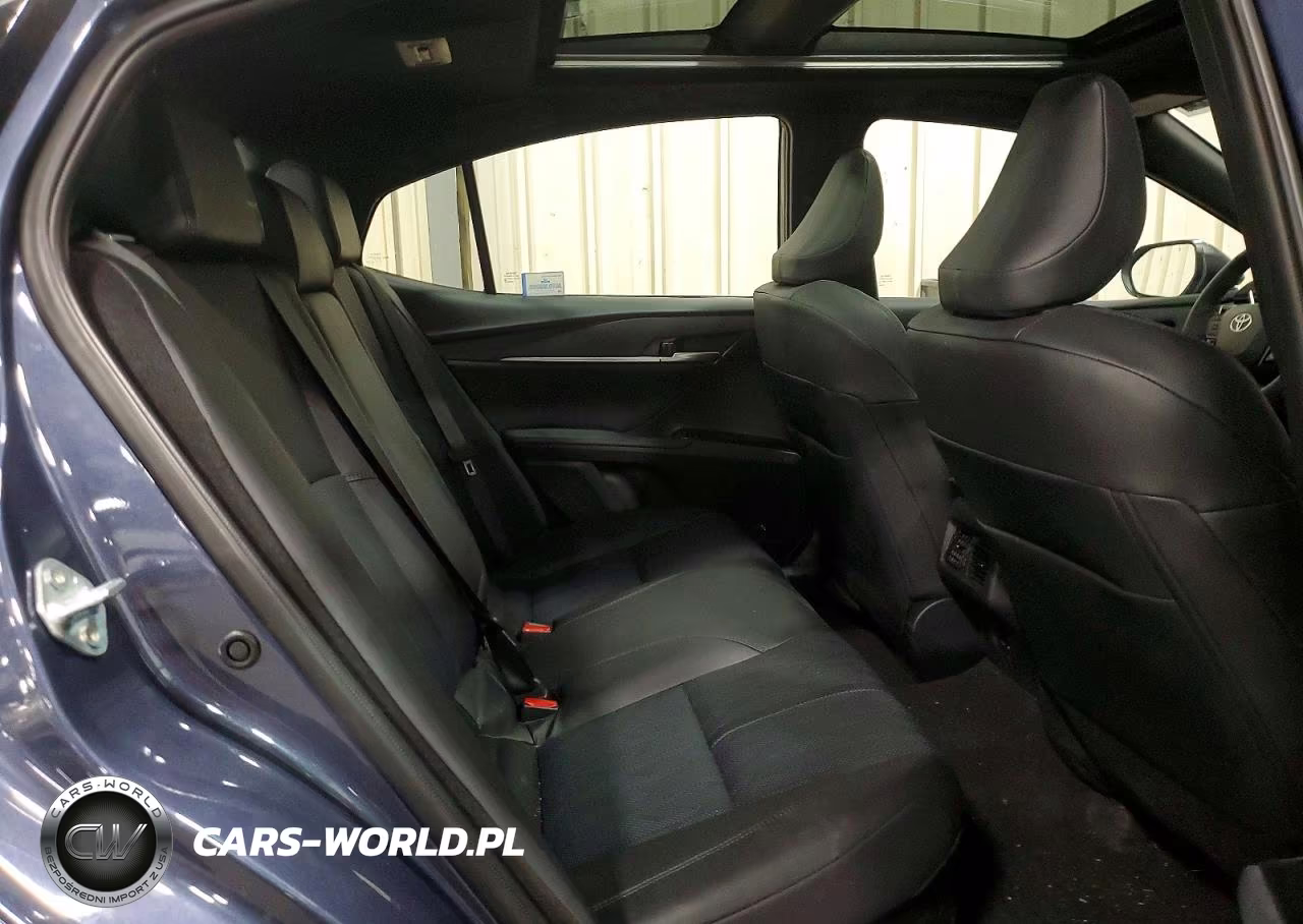 2026 Toyota Camry Xse VIN:4T1DBADK0TU544407 - 10