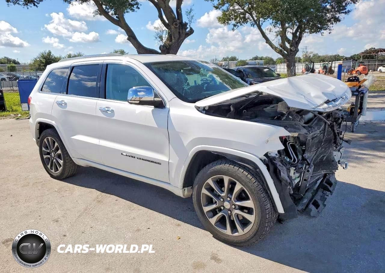2018 Jeep Grand Cherokee Overland VIN:1C4RJECG1JC204994 - 4