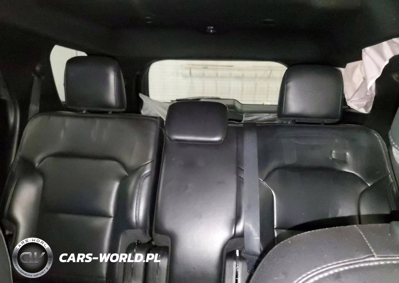 2019 Ford Explorer Xlt VIN:1FM5K8D80KGB37637 - 10
