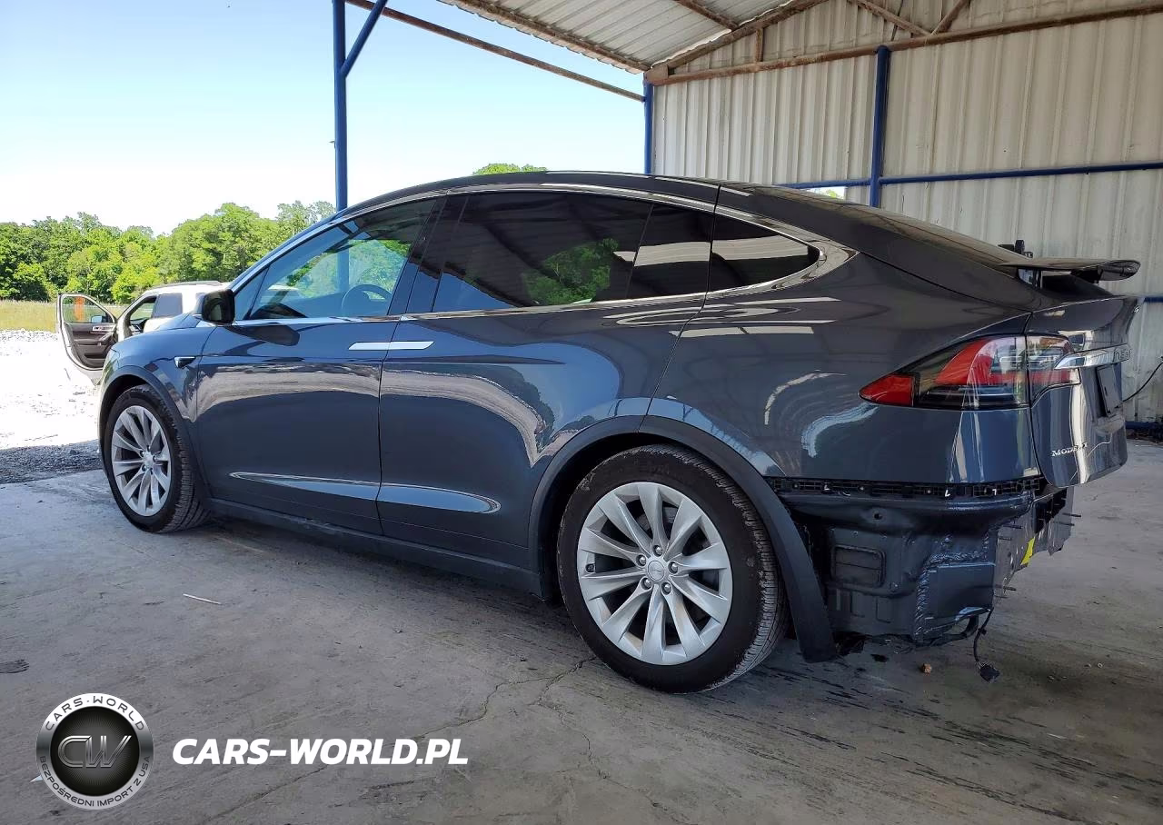 2017 Tesla Model X VIN:5YJXCDE27HF067005 - 2