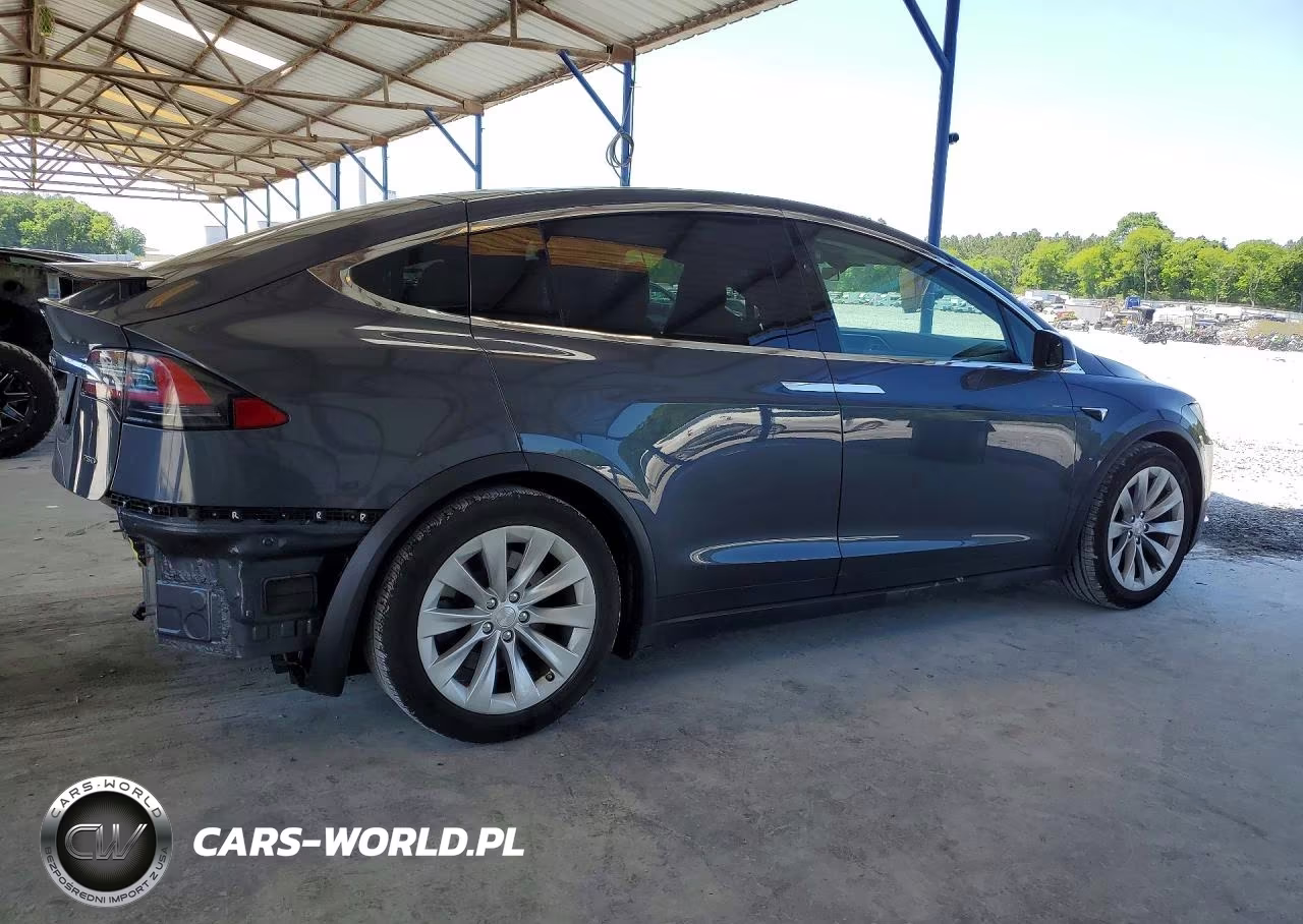 2017 Tesla Model X VIN:5YJXCDE27HF067005 - 3