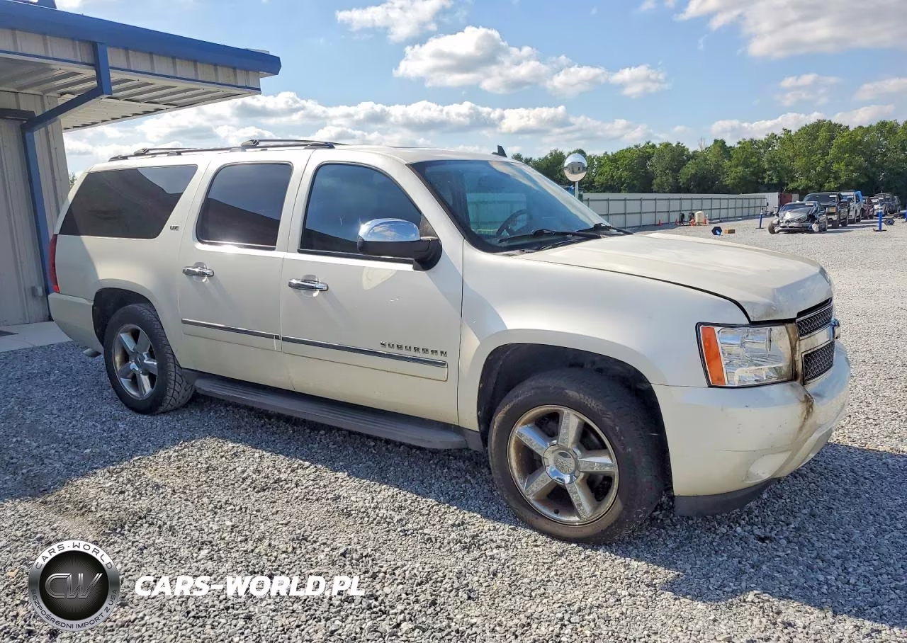 2011 Chevrolet Suburban C1500 Ltz VIN:1GNSCKE06BR357046 - 4