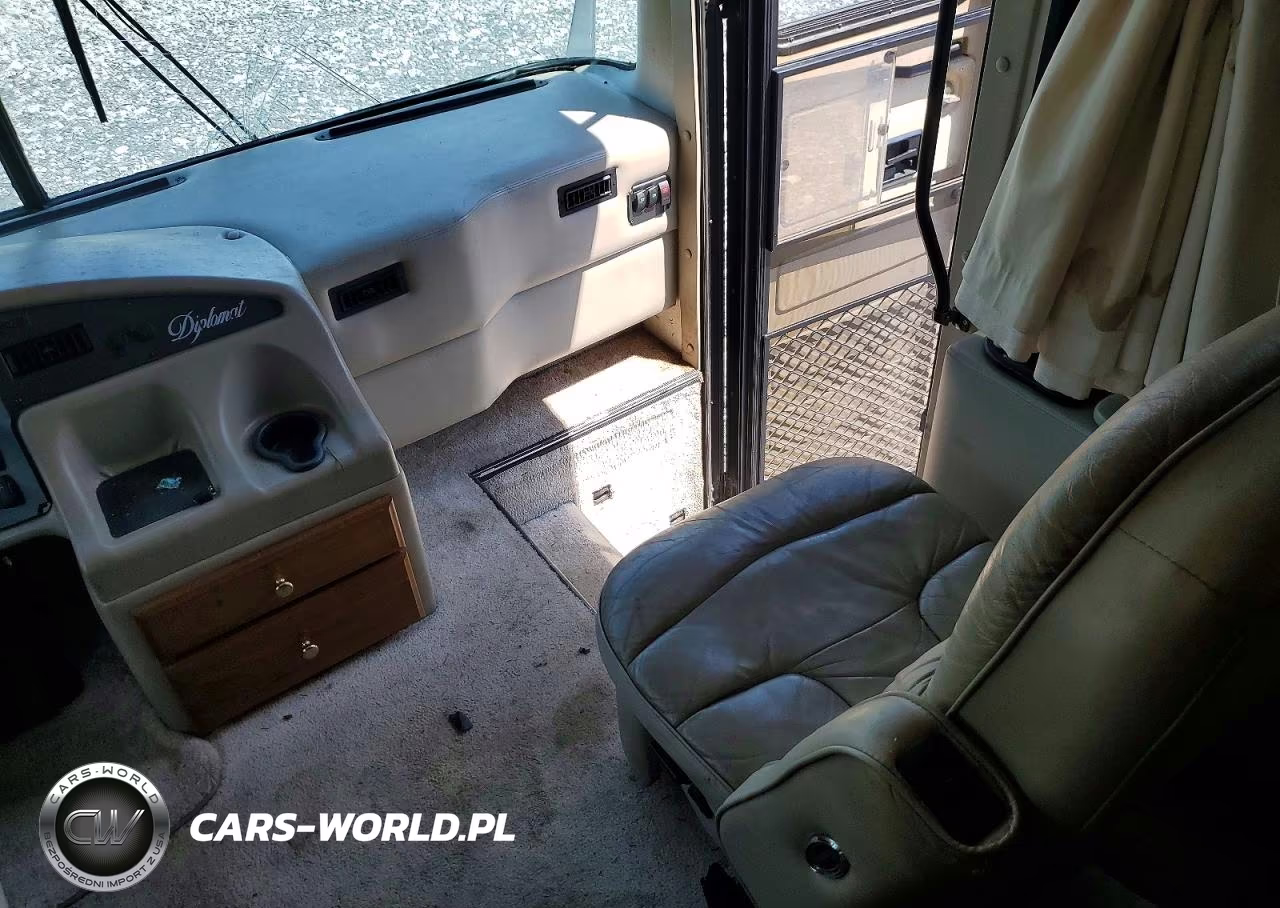 2001 Roadmaster Rv VIN:1RF12051012012065 - 5
