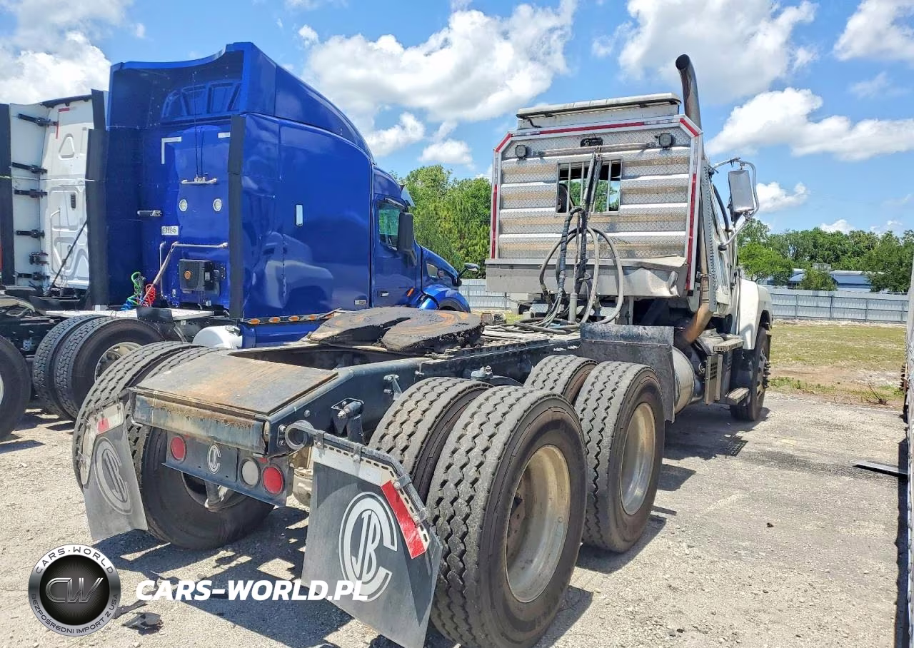 2019 Mack Pinnacle VIN:1M1PN4GY5KM001451 - 4
