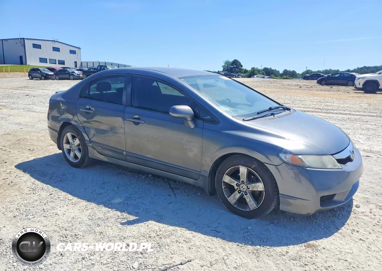2010 Honda Civic VIN:19XFA1F61AE038595 - 4