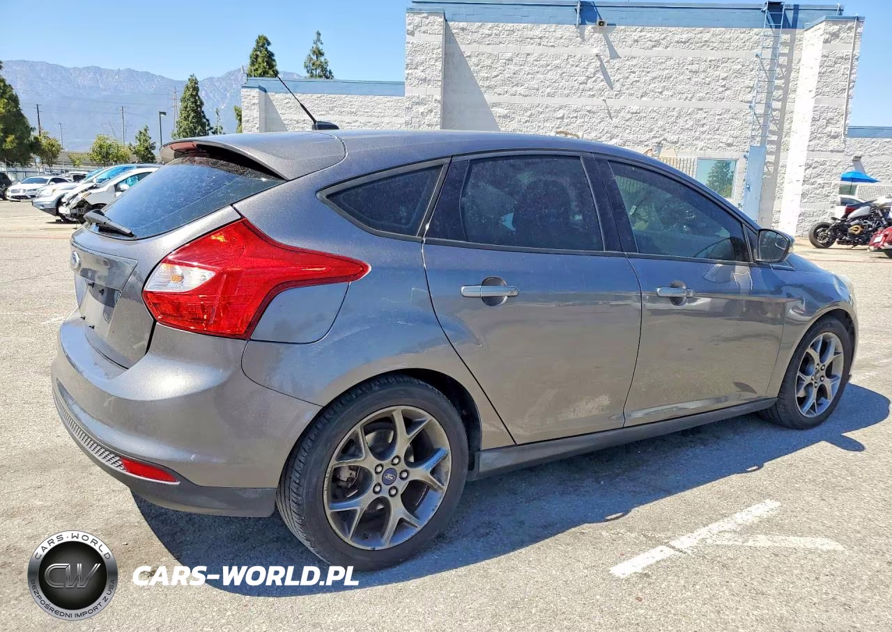 2013 Ford Focus Electric VIN:1FADP3K26DL324917 - 3