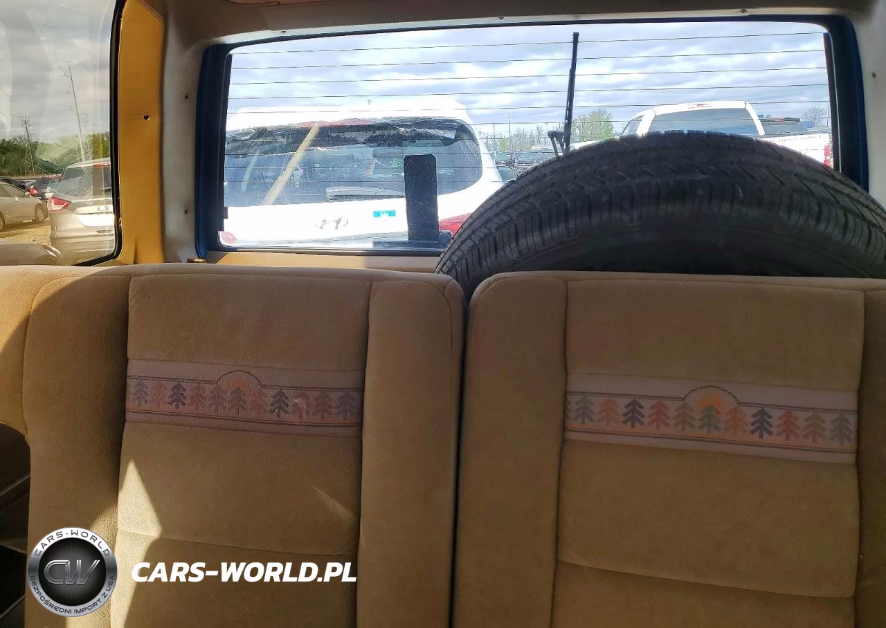 1988 Ford Bronco VIN:1FMCU12T5JUA00886 - 10