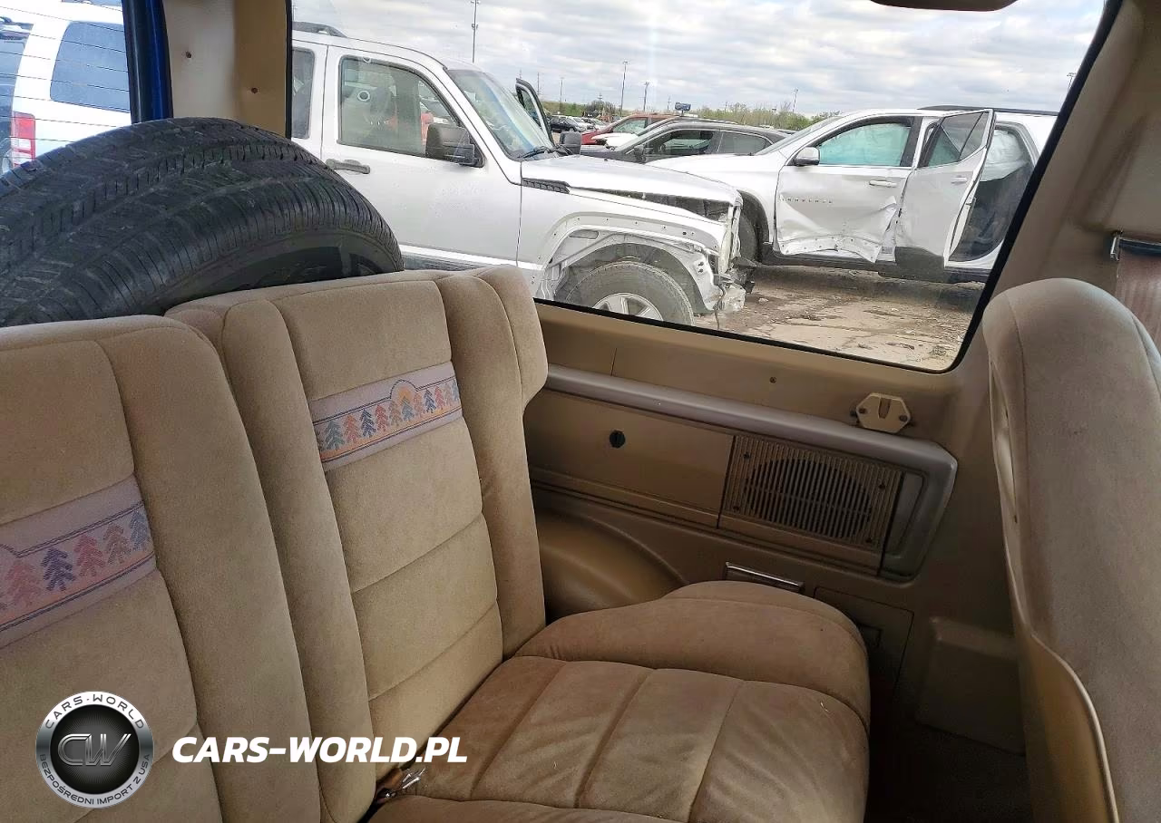 1988 Ford Bronco VIN:1FMCU12T5JUA00886 - 11