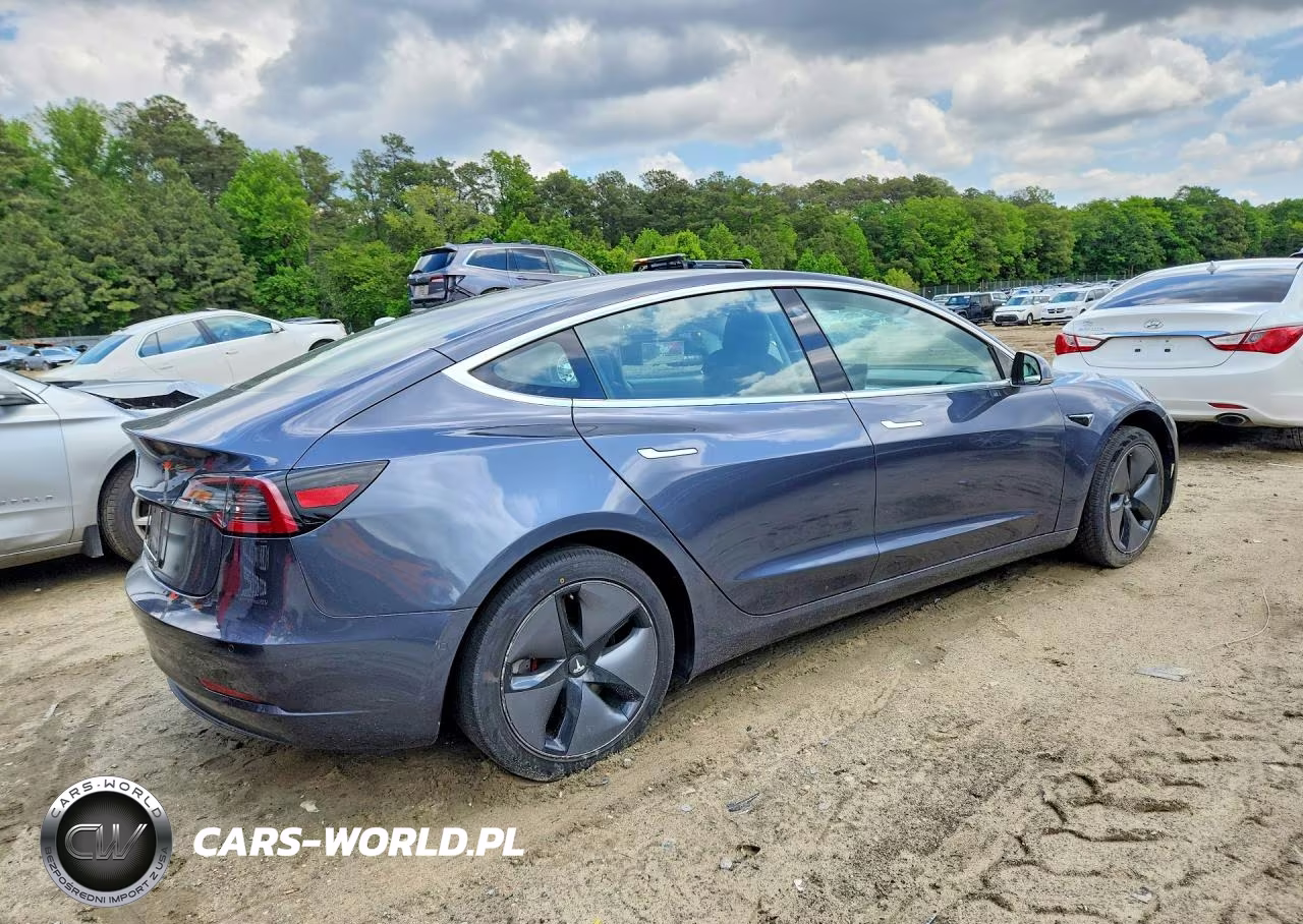 2018 Tesla Model 3 VIN:5YJ3E1EA3JF153710 - 3