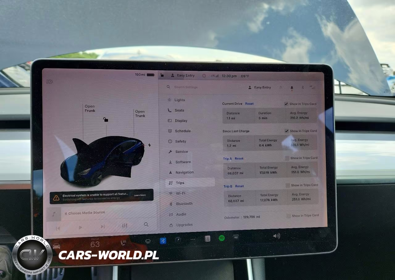 2018 Tesla Model 3 VIN:5YJ3E1EA3JF153710 - 9