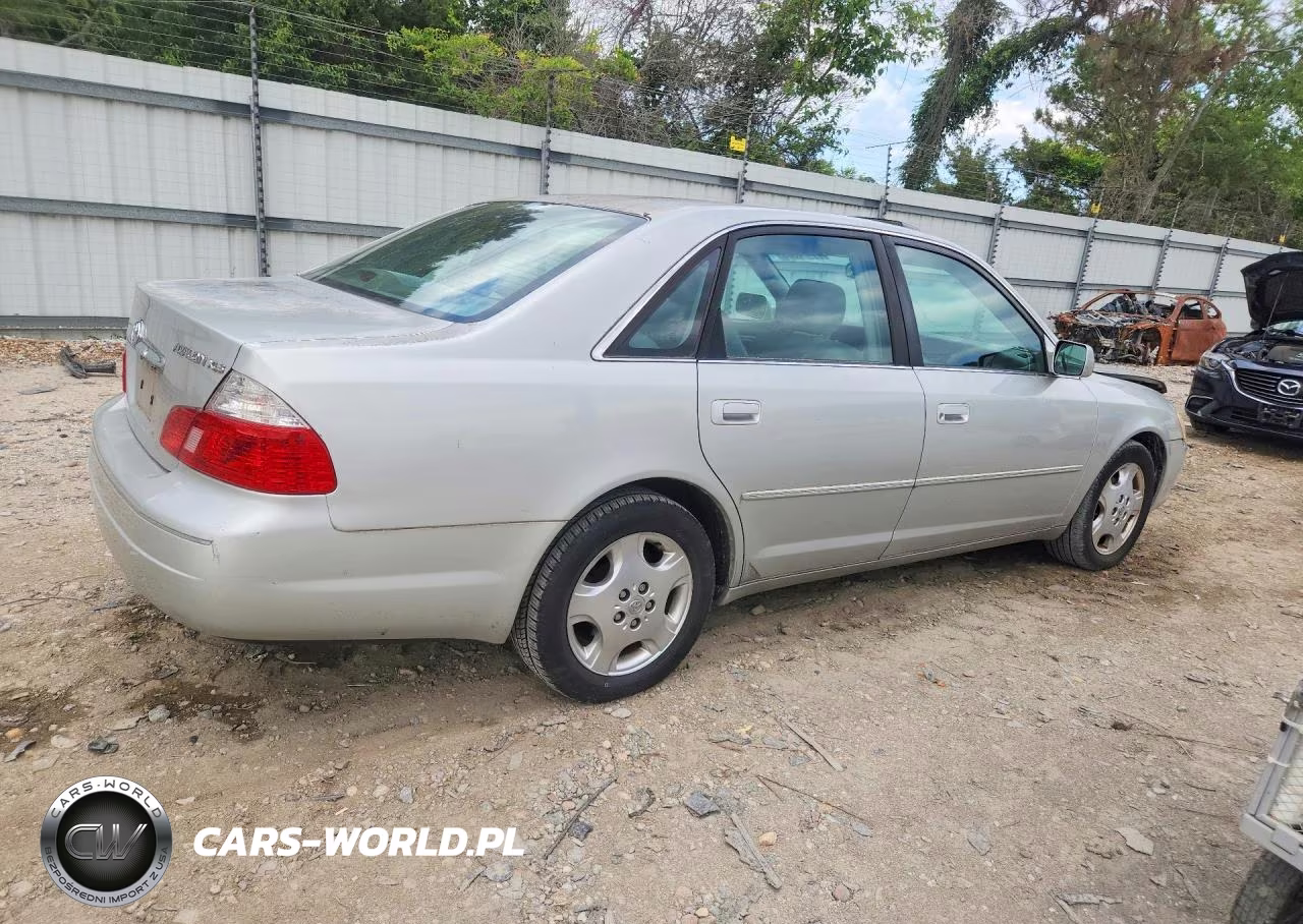 2003 Toyota Avalon Xls VIN:4T1BF28B03U326396 - 3