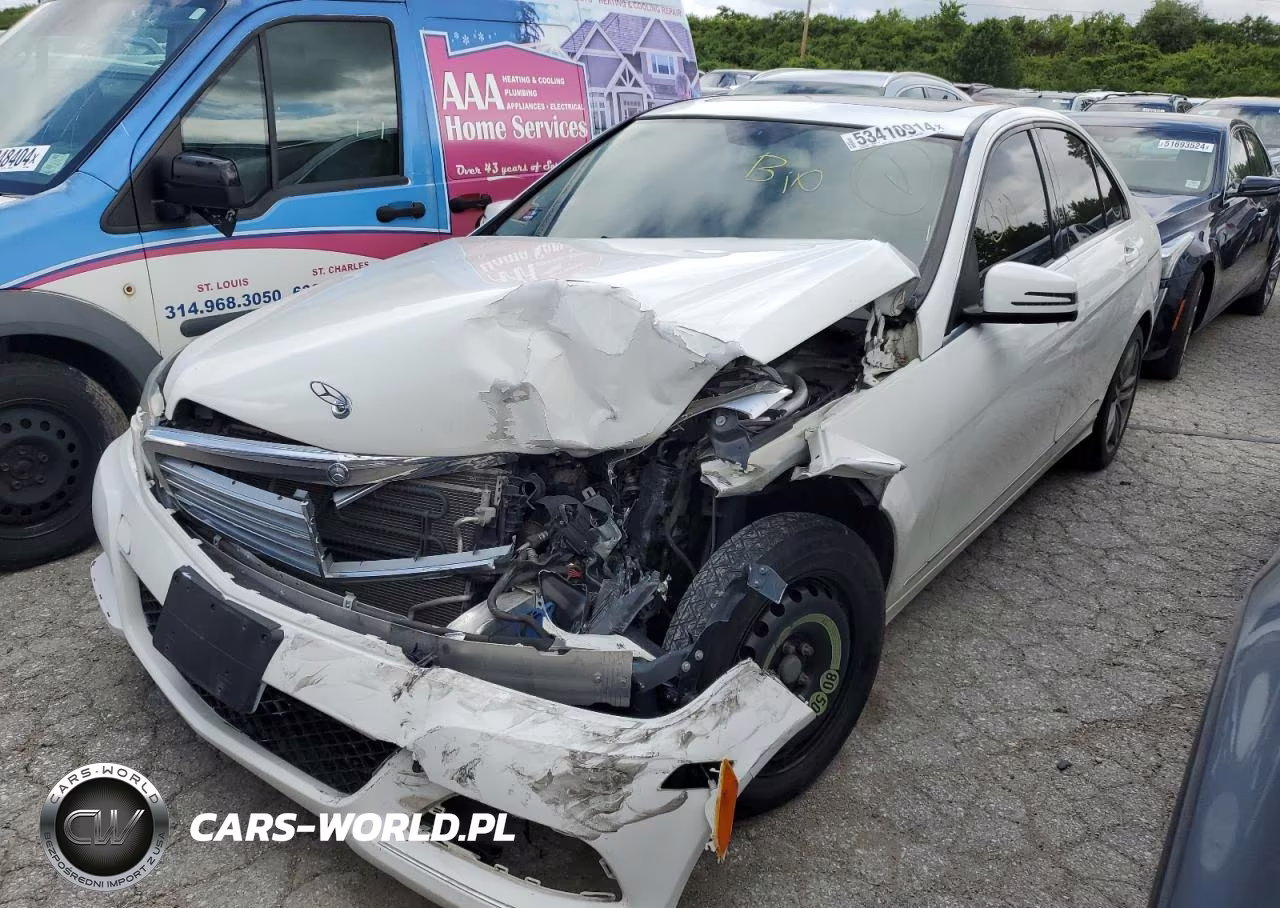 2013 Mercedes-Benz C 250 – zdjęcie 1 z 12