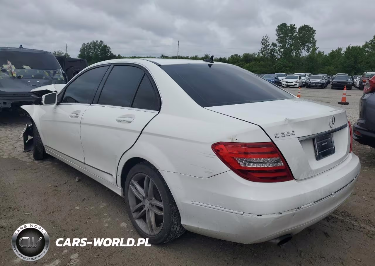 2013 Mercedes-Benz C 250 VIN:WDDGF4HB3DA800193 - 2