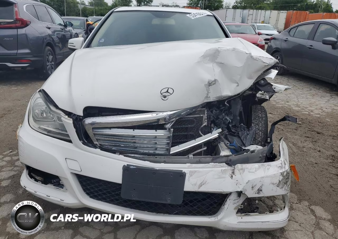 2013 Mercedes-Benz C 250 VIN:WDDGF4HB3DA800193 - 5