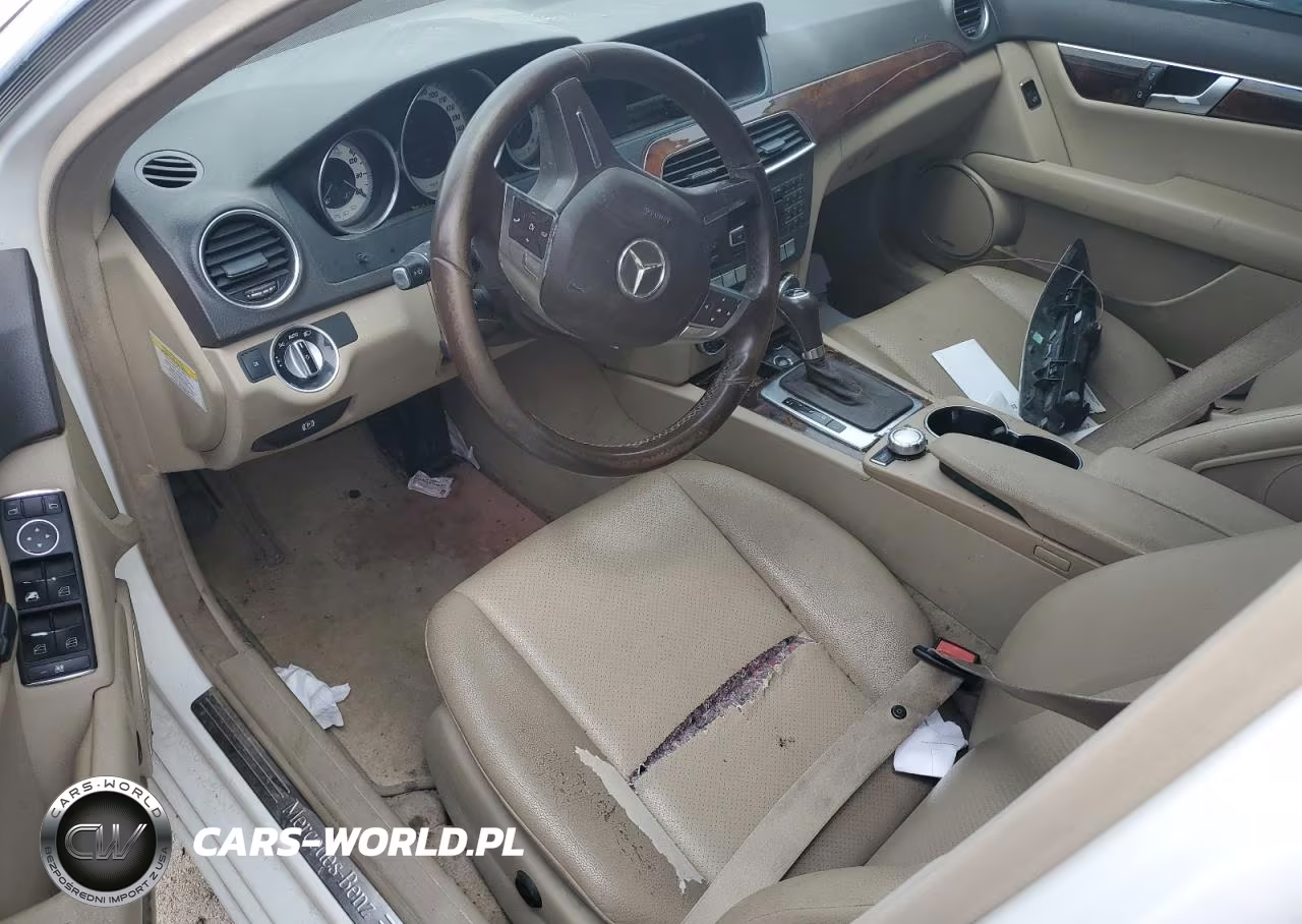 2013 Mercedes-Benz C 250 VIN:WDDGF4HB3DA800193 - 8