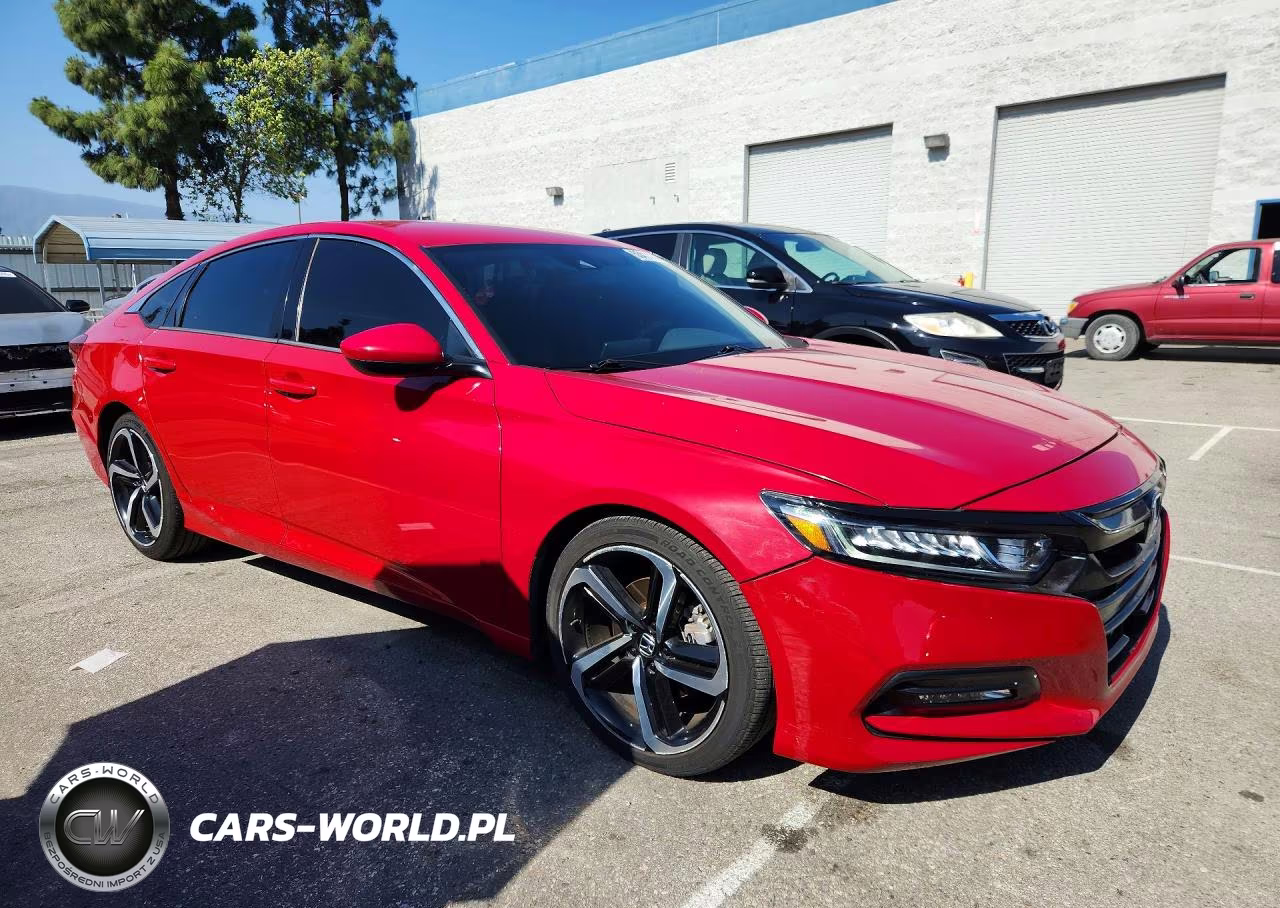 2018 Honda Accord Sport VIN:1HGCV1F32JA031558 - 4