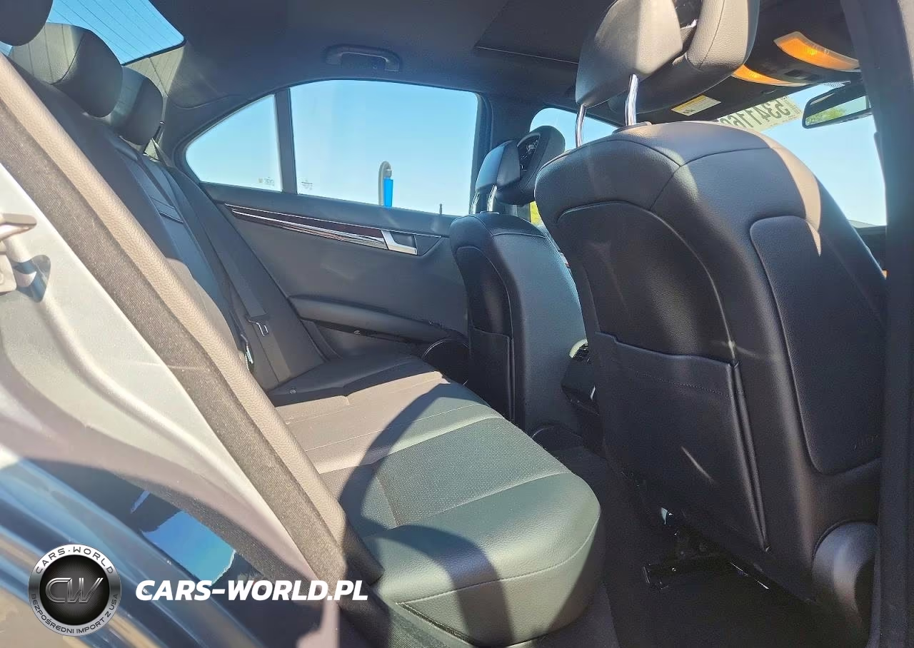 2012 Mercedes-Benz C 250 VIN:WDDGF4HB8CR228568 - 10