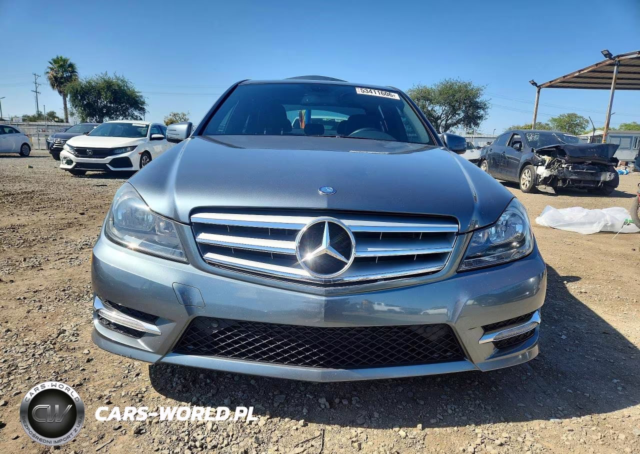 2012 Mercedes-Benz C 250 VIN:WDDGF4HB8CR228568 - 5