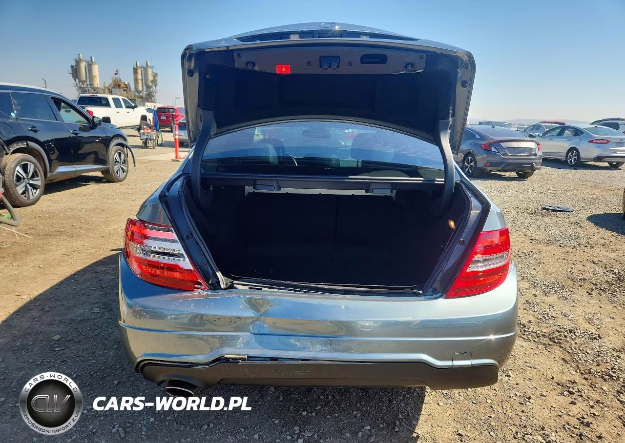 2012 Mercedes-Benz C 250 VIN:WDDGF4HB8CR228568 - 6