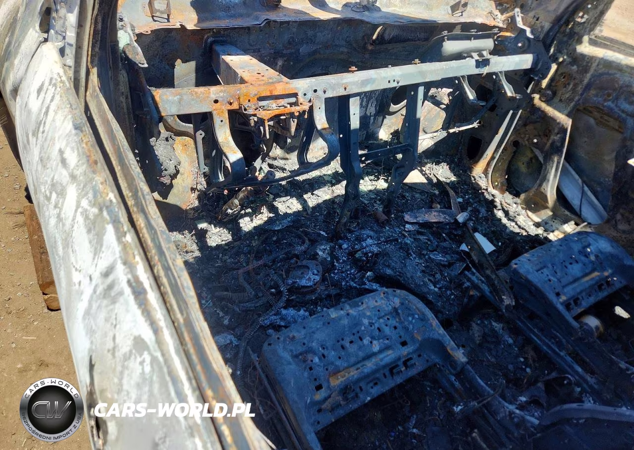 2025 Chevrolet Traverse Lt VIN:1GNERGRS4SJ196344 - 8