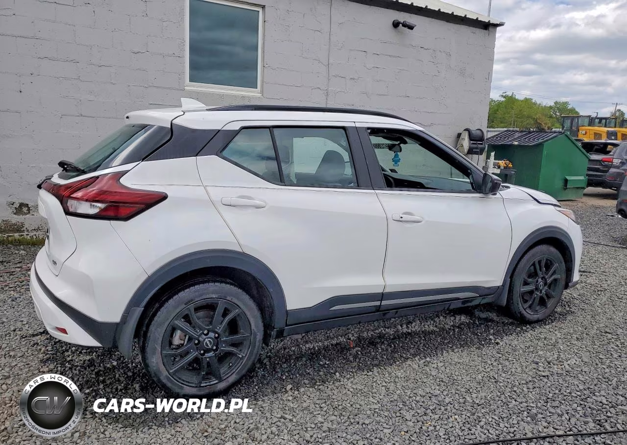2023 Nissan Kicks Sr VIN:3N1CP5DV5PL571169 - 3