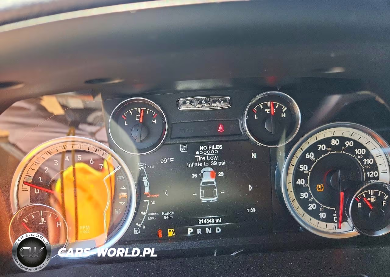 2018 Ram 1500 Laramie VIN:1C6RR7NT7JS160043 - 9