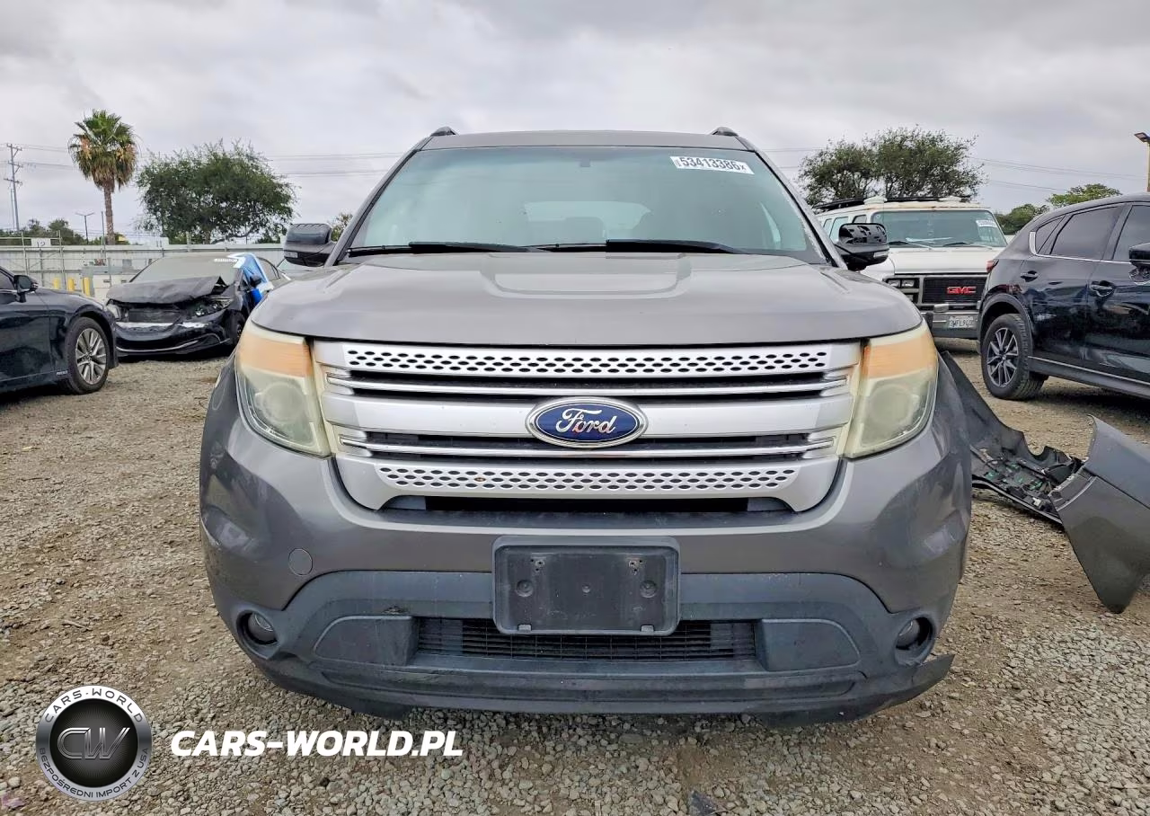 2014 Ford Explorer Xlt VIN:1FM5K7D8XEGB78954 - 5