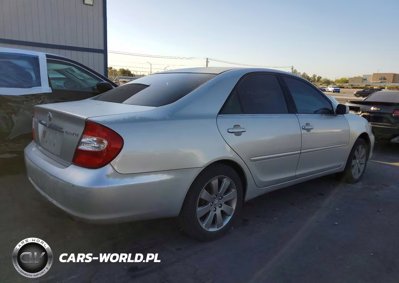 2004 Toyota Camry Le VIN:4T1BE32K54U819123 - 3