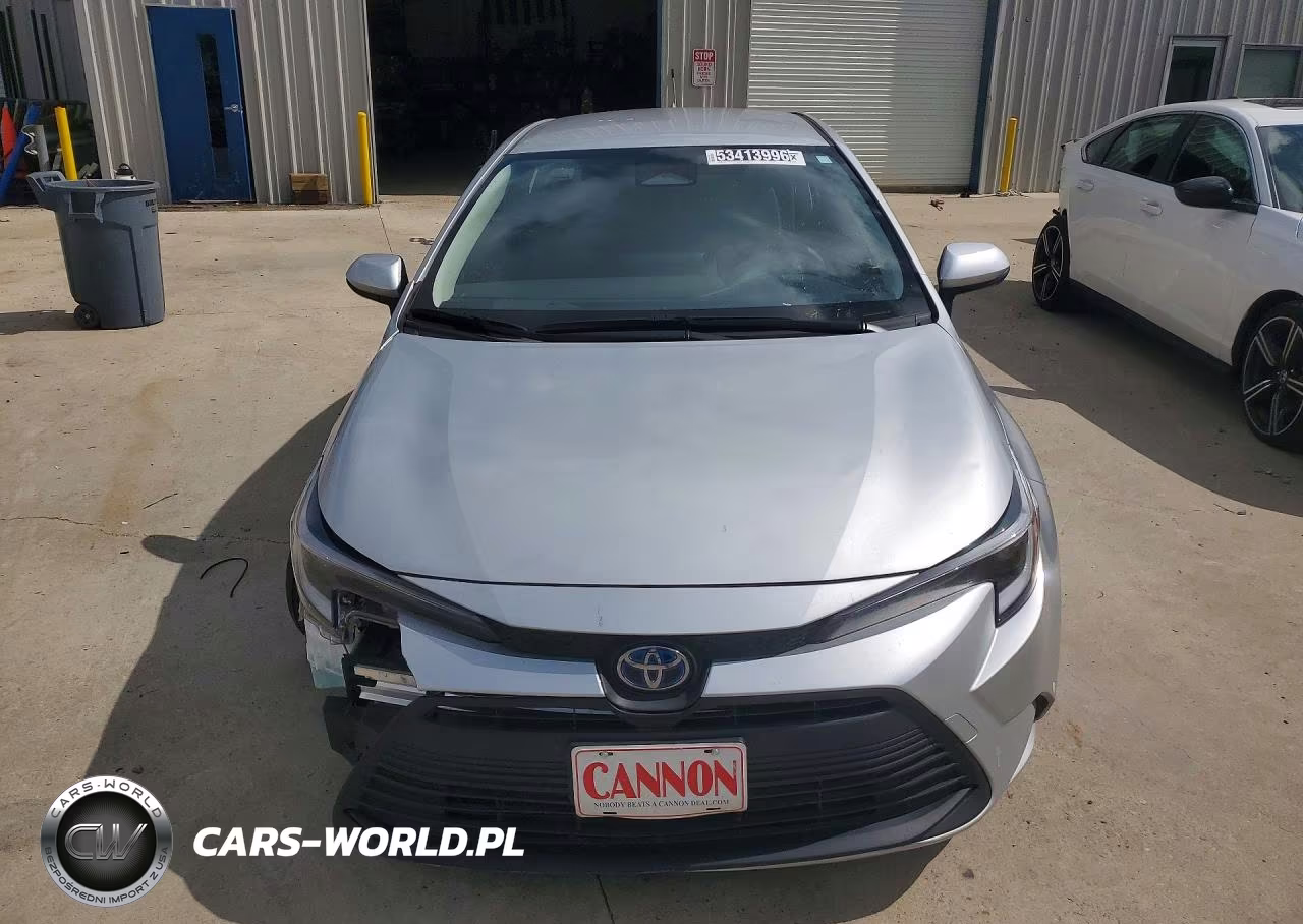 2025 Toyota Corolla Le VIN:JTDBCMFE0S3073543 - 5