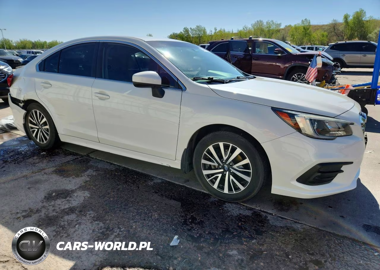 2018 Suba Legacy Premium VIN:4S3BNAC6XJ3041364 - 4