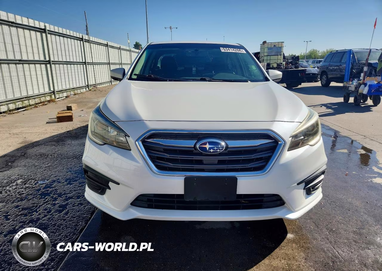 2018 Suba Legacy Premium VIN:4S3BNAC6XJ3041364 - 5